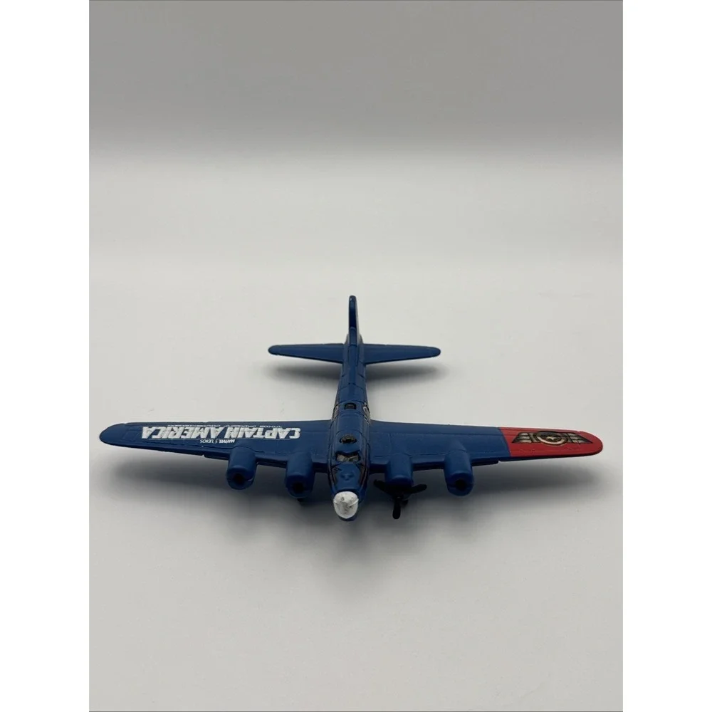 2011 Maisto Captain America Super Squadron Die Cast Plane Lot Of 2 Hellcat & B47